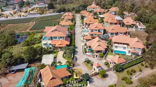 Three-Storey Pool Villa At Emerald Height - Khao Tao