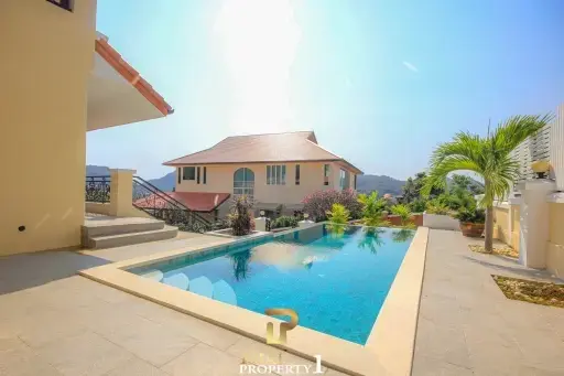 Three-Storey Pool Villa At Emerald Height - Khao Tao