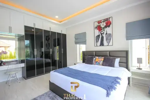 READY TO MOVE IN - New Magnificent 3 Bed, 3 Bath Pool Villa - The Coco Hua Hin