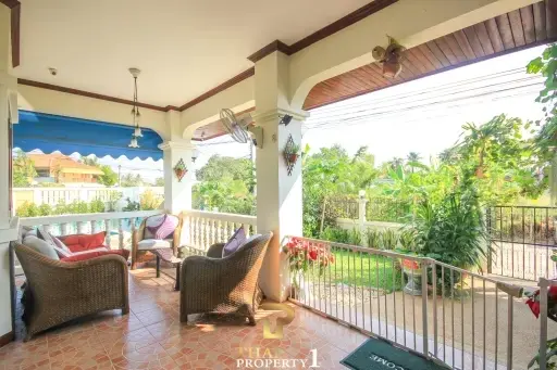 Private 7 Bed Pool Villa - Hua Hin Soi 102