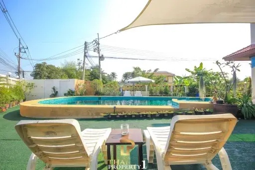 Private 7 Bed Pool Villa - Hua Hin Soi 102