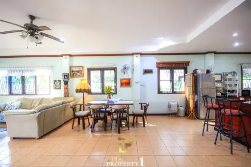 Private 7 Bed Pool Villa - Hua Hin Soi 102