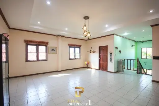 Private 7 Bed Pool Villa - Hua Hin Soi 102