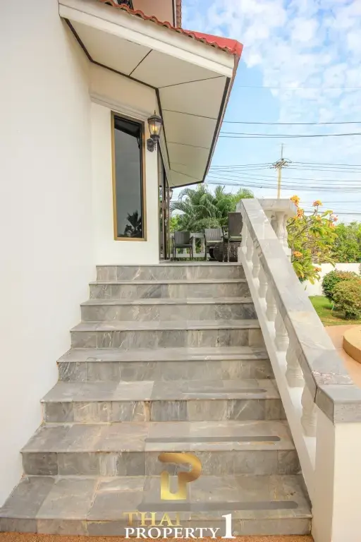 Freestanding 3 Bed Pool Villa By Palm Hills Golf Course - Hua Hin / Cha Am