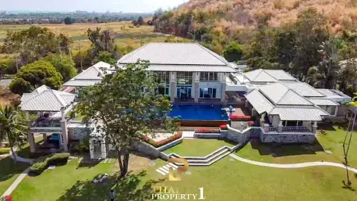 Palm Hills - 7 Bedroom Golf Mansion Hua Hin/Cha Am