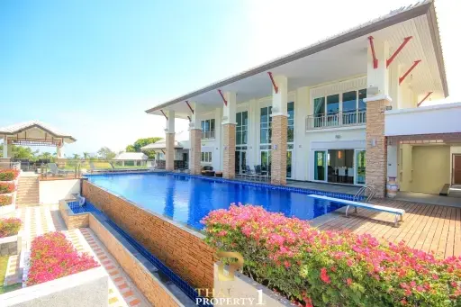 Palm Hills - 7 Bedroom Golf Mansion Hua Hin/Cha Am