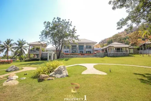 Palm Hills - 7 Bedroom Golf Mansion Hua Hin/Cha Am