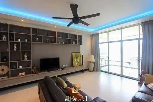 Pet-Friendly Condo in Pattaya for Sale 3 Bedroom Foreign Name – Jomtien Yacht Club 1 Na Jomtien