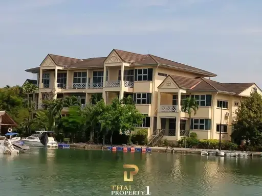 Pet-Friendly Condo in Pattaya for Sale 3 Bedroom Foreign Name – Jomtien Yacht Club 1 Na Jomtien