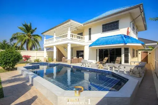 Pool Villa At Chantha Village - Cha Am / Hua Hin