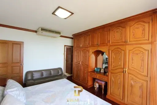 Sea View -  2 Bedroom Condo At Chom Talay Villa - Jomtien