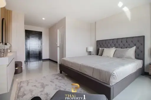 Stunning 3 Bedroom Corner Unit At The 88 Condo - Hua Hin