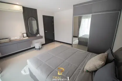 Stunning 3 Bedroom Corner Unit At The 88 Condo - Hua Hin