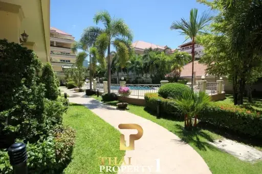 Nordic Park Hill - Pool &amp; Sea View 3 Bedroom Large Condo