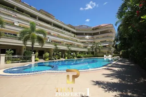 Nordic Park Hill - Pool &amp; Sea View 3 Bedroom Large Condo