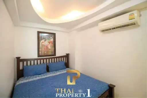 JOMTIEN PLAZA CONDOTEL - 200 METER FROM THE BEACH - FOREIGN NAME 3 STOREY TOWNHOUSE/ SHOP HOUSE FOR SALE