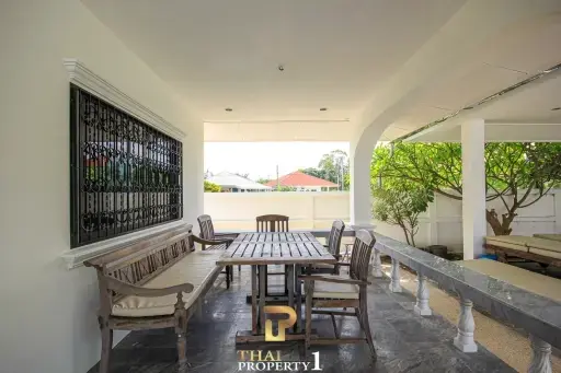 Pool Villa With 3 Bedroom At Chantha Village Cha Am / Hua Hin