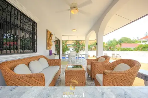 4-Bed Pool Villa Between Hua Hin And Cha Am