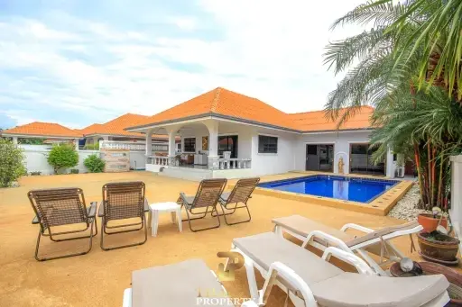 4-Bed Pool Villa Between Hua Hin And Cha Am