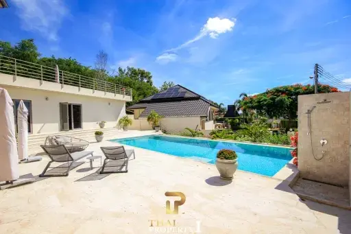 Exclusive Central 5 Bed Pool Villa - Hua Hin Horizon