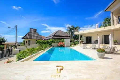 Exclusive Central 5 Bed Pool Villa - Hua Hin Horizon