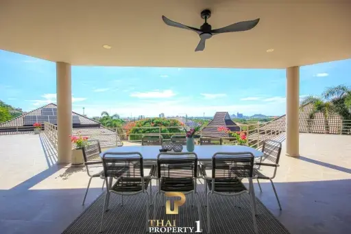 Exclusive Central 5 Bed Pool Villa - Hua Hin Horizon