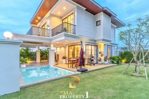 Exclusive Pool Villa Project On The Top Of  Golden Location In Pattaya