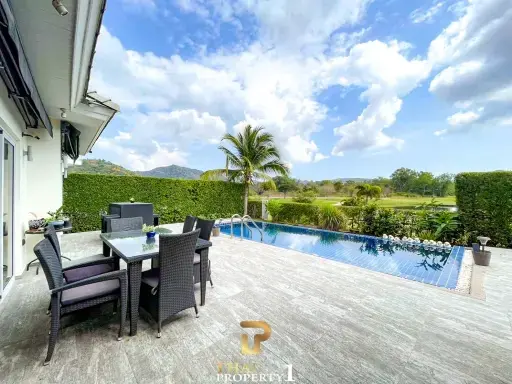 Direct Golf Course View - 3 Bedroom Pool Villa @ Black Mountain