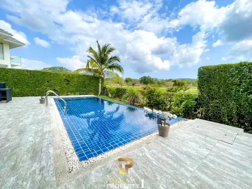 Direct Golf Course View - 3 Bedroom Pool Villa @ Black Mountain