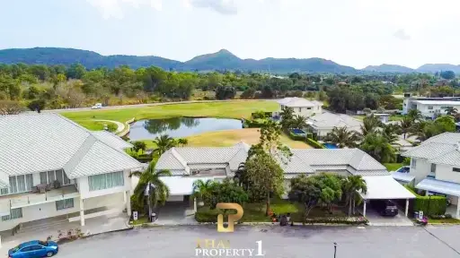 Direct Golf Course View - 3 Bedroom Pool Villa @ Black Mountain