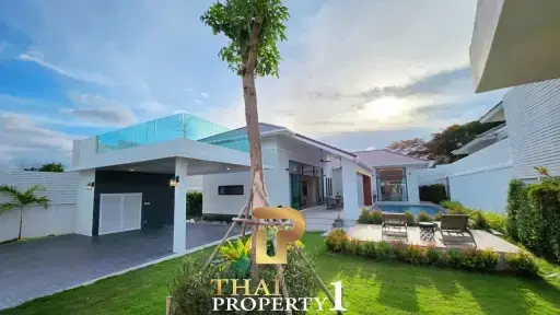 New Modern Design 3 Bedroom Pool Villa With Mountain-Views - Hua Hin