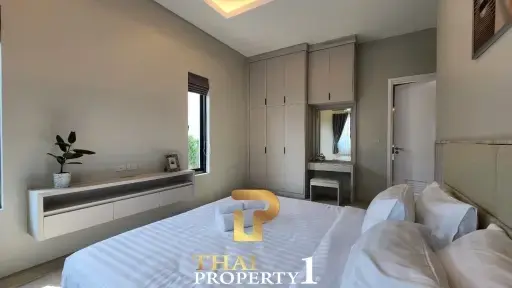 New Modern Design 3 Bedroom Pool Villa With Mountain-Views - Hua Hin