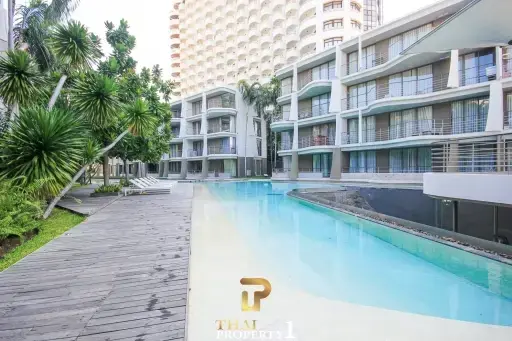 Direct Pool View 3rd Floor Condo Baan SanKram