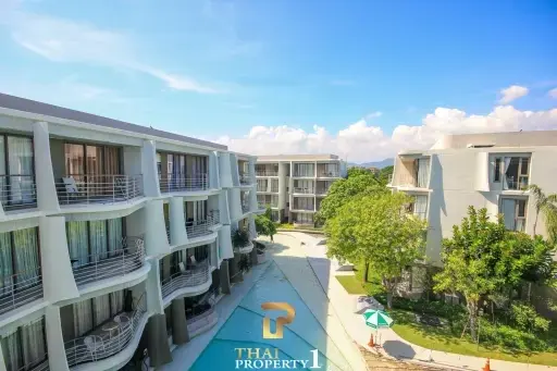 Pool View Great Priced 2 Bedroom Unit - At Beach Condo Baan SanKraam