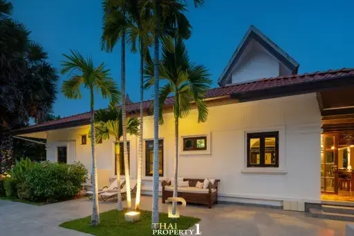 Stunning Villa At Belvida Estates Hua Hin