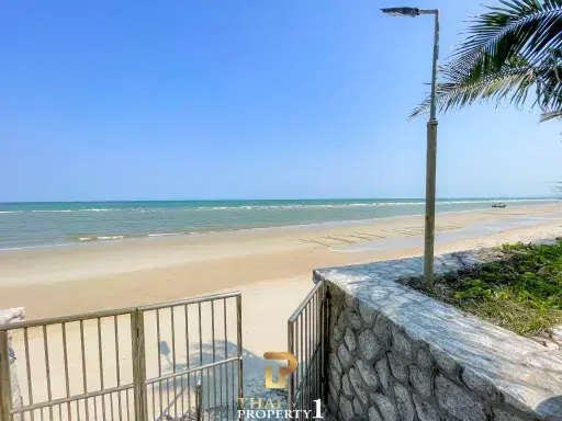 Magnificent Sea View - 2 Bedroom Condo At VIP Condo Chain