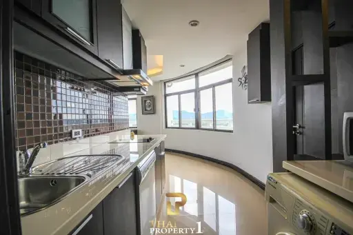 Magnificent Sea View - 2 Bedroom Condo At VIP Condo Chain