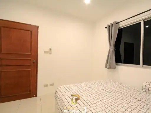 Upgraded 2 Bedroom Unit At Nordic Park Hill - Patamnak Soi 4