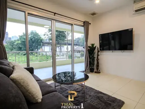 Upgraded 2 Bedroom Unit At Nordic Park Hill - Patamnak Soi 4