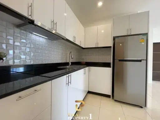 Upgraded 2 Bedroom Unit At Nordic Park Hill - Patamnak Soi 4