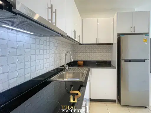 Upgraded 2 Bedroom Unit At Nordic Park Hill - Patamnak Soi 4