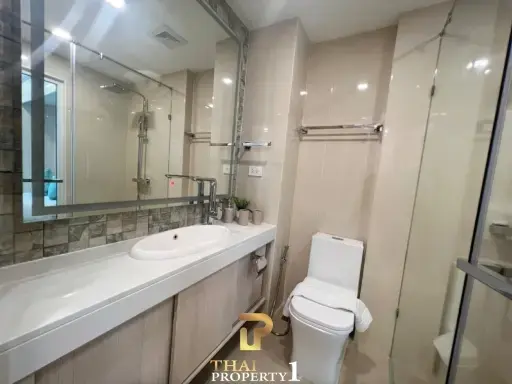 Stunning New Great Priced Studio Condo City Center Pattaya