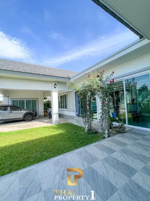 Well designed 4 Bedroom Villa For Sale In Khao Tao