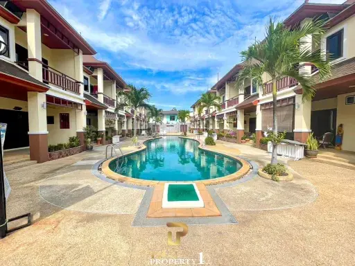 Cha Am Beach - 3 Bedroom Townhouse For Sale At Thai Paradise South