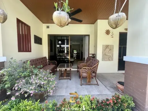 Cha Am Beach - 3 Bedroom Townhouse For Sale At Thai Paradise South