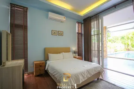 Wonderful 3 Bed Pool Villa On A Large Plot For Sale In Soi Hua Hin 112