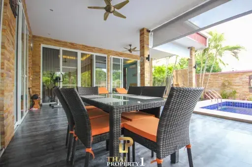 Wonderful 3 Bed Pool Villa On A Large Plot For Sale In Soi Hua Hin 112