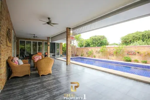 Wonderful 3 Bed Pool Villa On A Large Plot For Sale In Soi Hua Hin 112