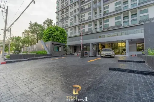 Promotion Price! High Floor Corner 2 Bedroom Unit At Arcadia Millennium Tower - Pattaya Third Road