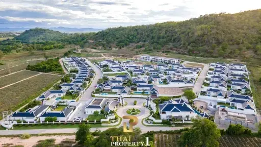 New Falcon Hill Terrace - High Quality Living In Central Hua Hin